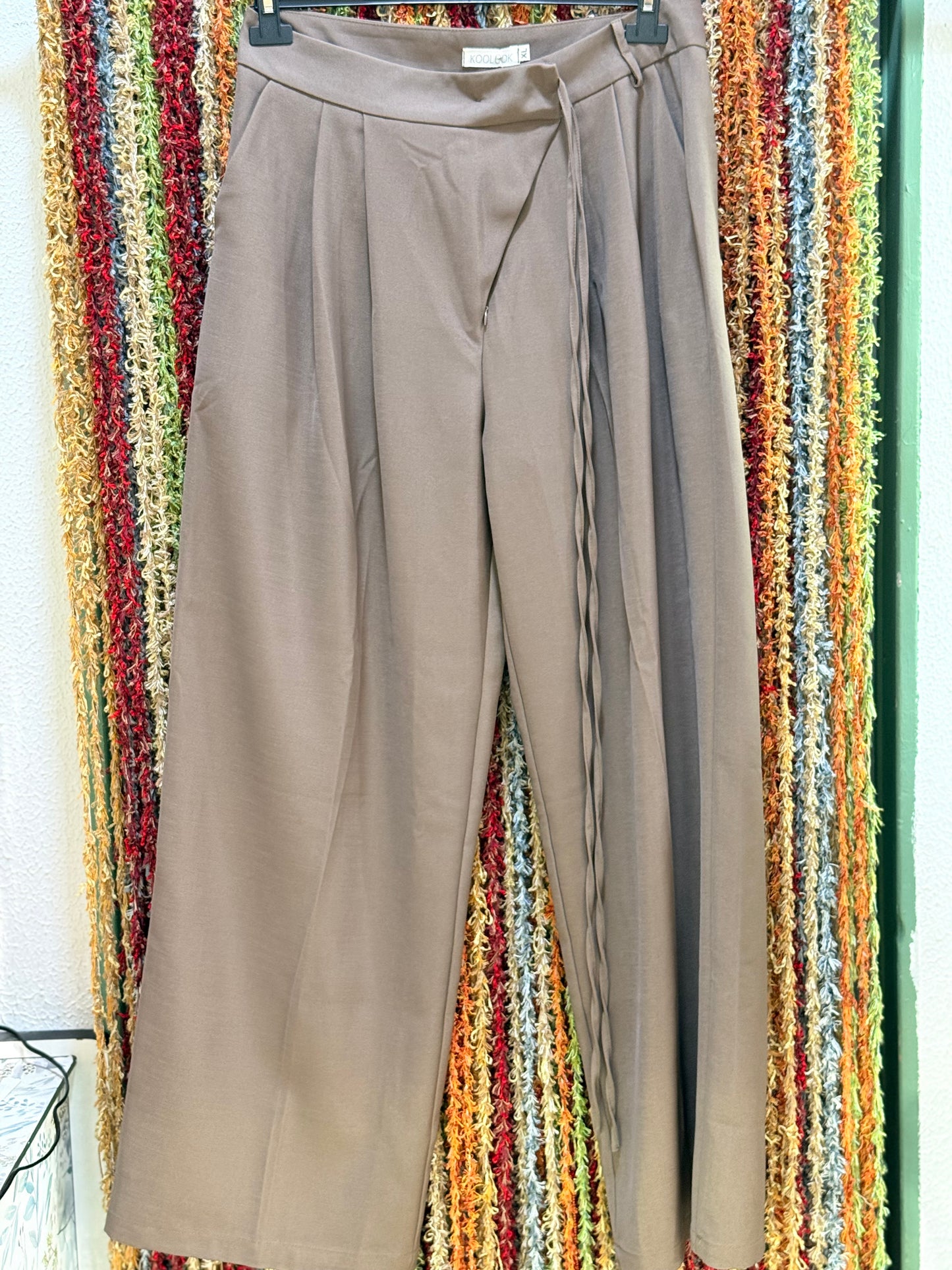 PANTALÓN VESTIR PINZA