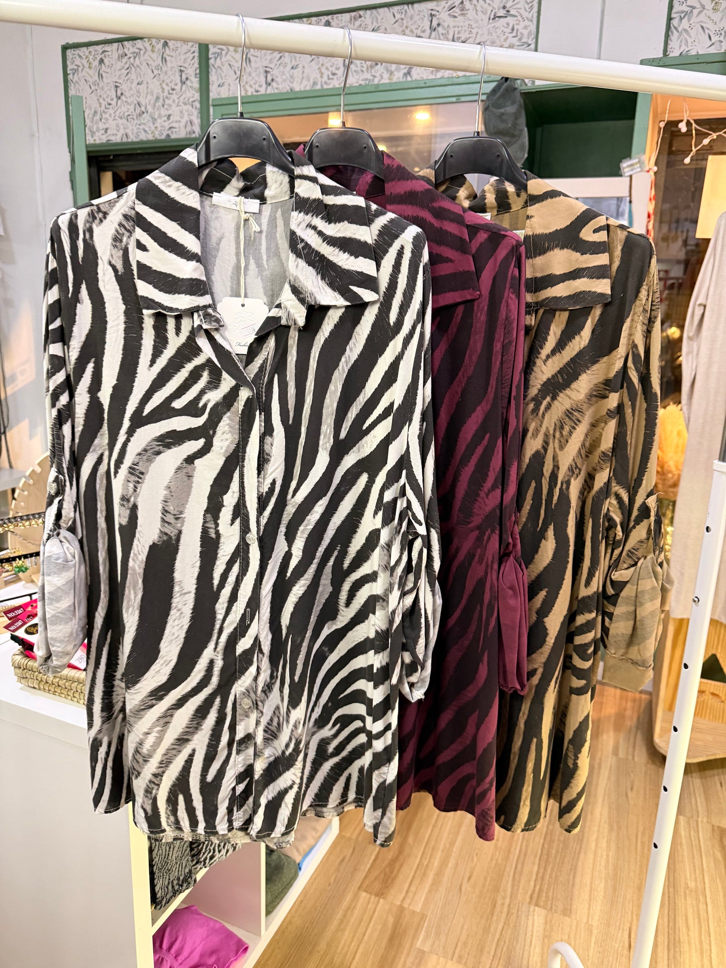 BLUSÓN ANIMALPRINT - La Pampa Triana