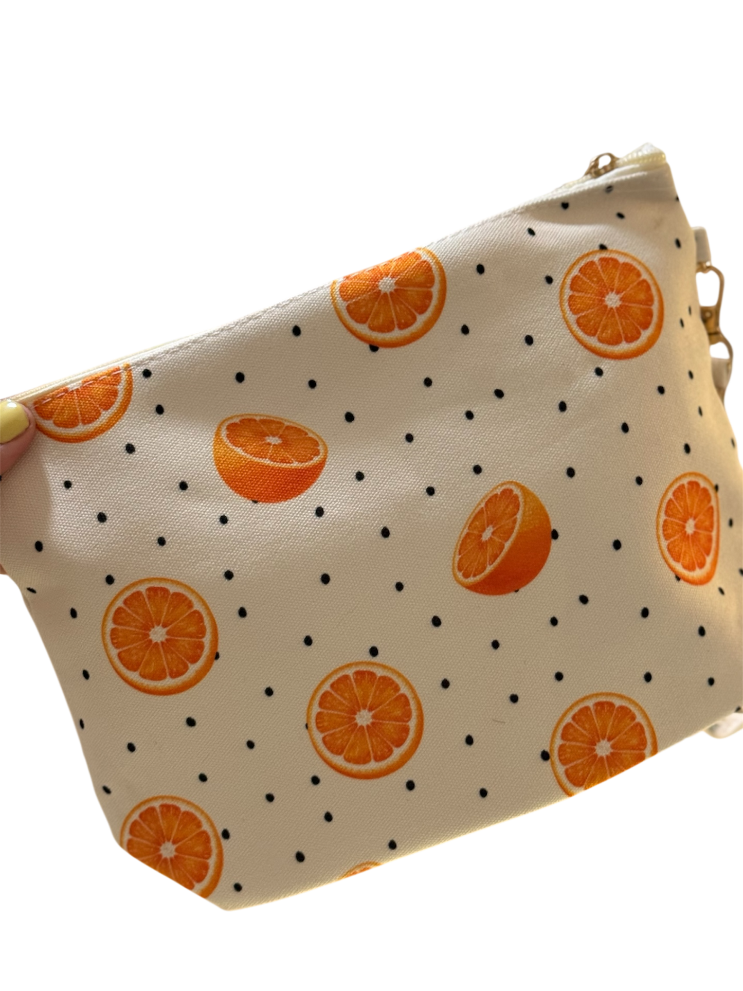 Neceser Frutas – Estampado veraniego, amplio y resistente - La Pampa Triana
