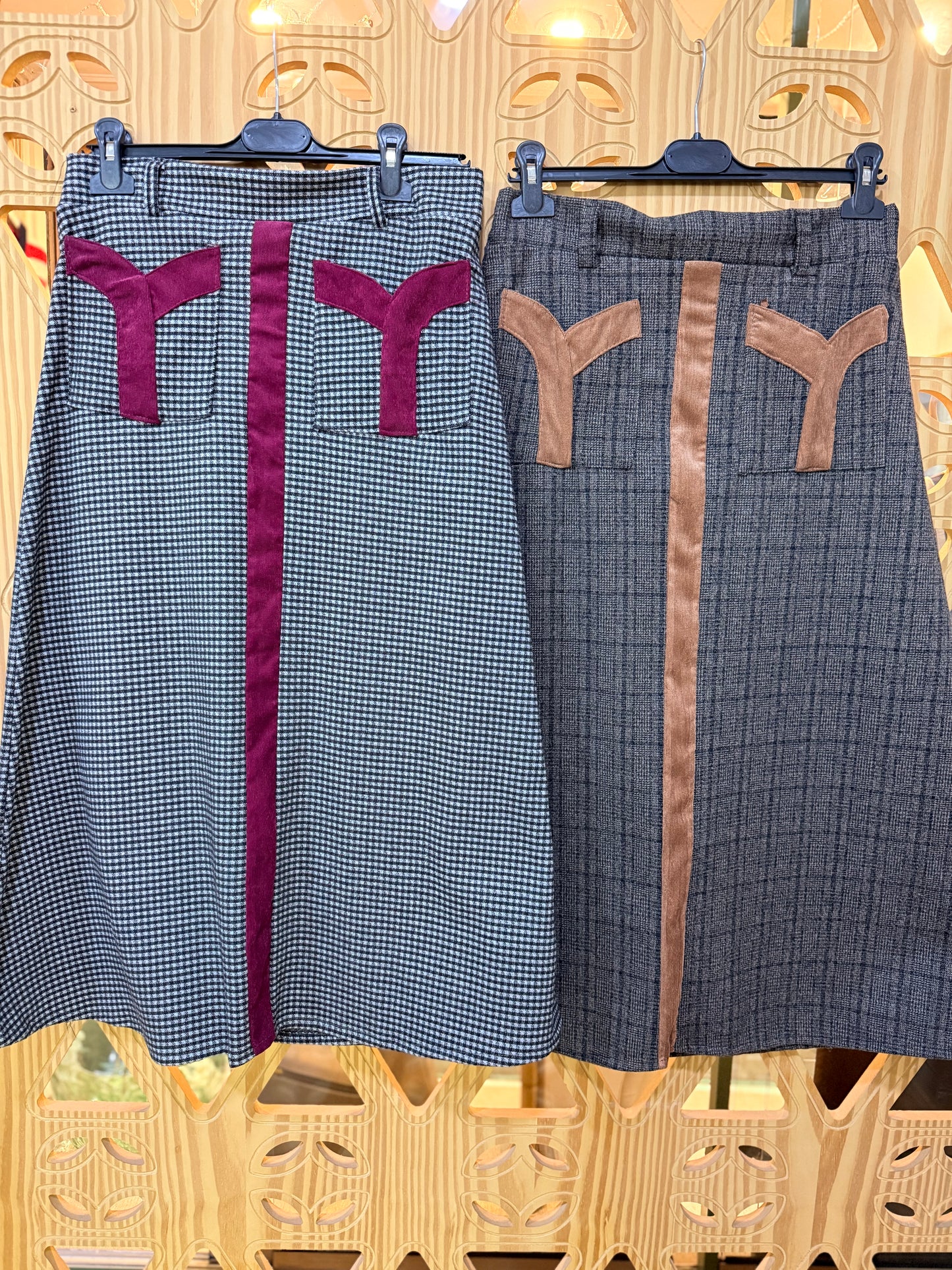 FALDA PAÑO BOLSILLOS