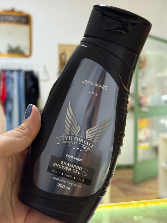 Gel-Champú Victoriale – Frescor diario con aroma elegante para hombre - La Pampa Triana