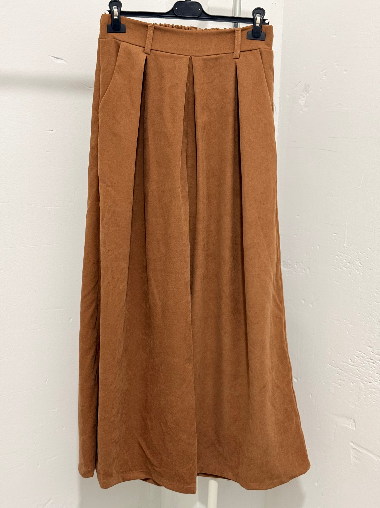 Pantalón palazzo micro pana