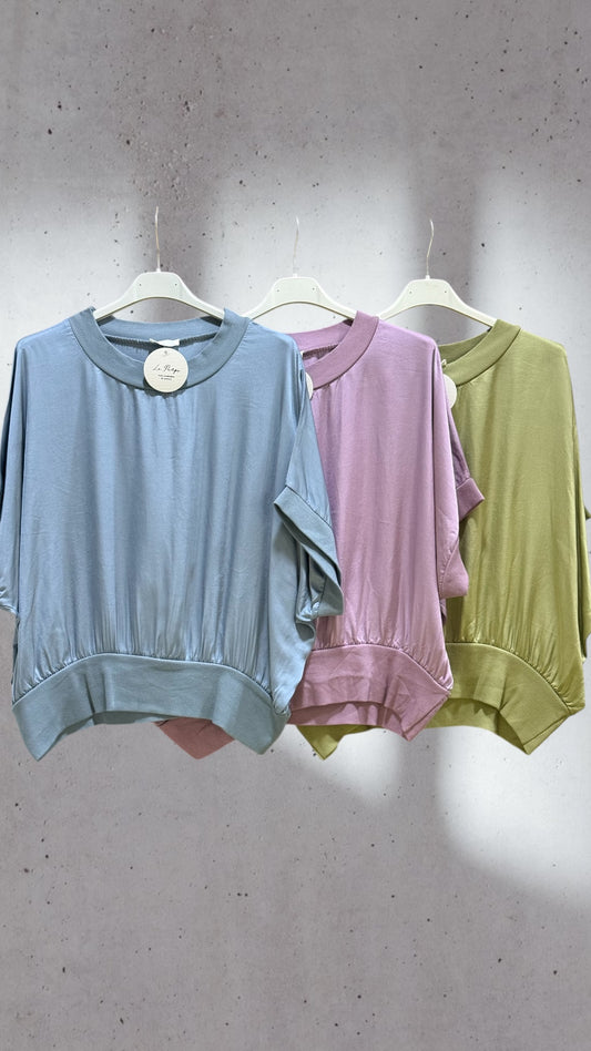 Blusa Satén Mujer – Elegancia y Toque Sofisticado - La Pampa Triana