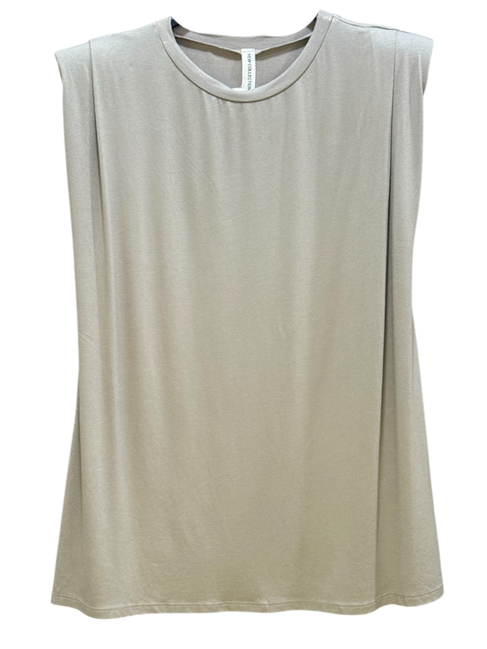 Camiseta Curvy con Hombreras – Estilo y estructura en tallas grandes - La Pampa Triana