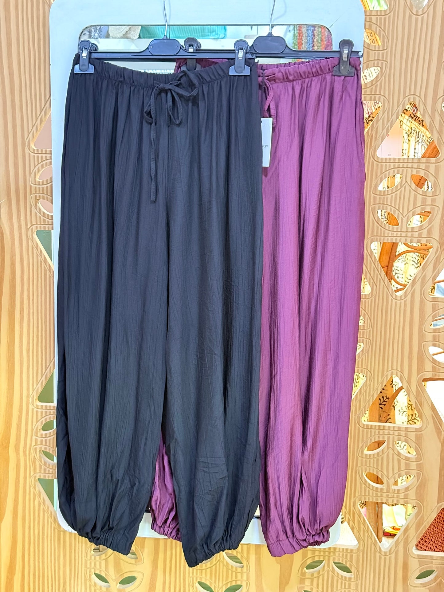 PANTALON BOMBACHO LISO
